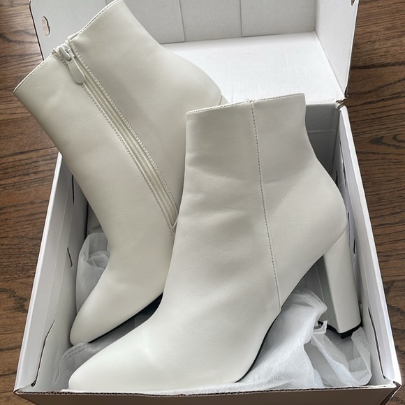 Dream Pairs booties - Picture 4 of 6